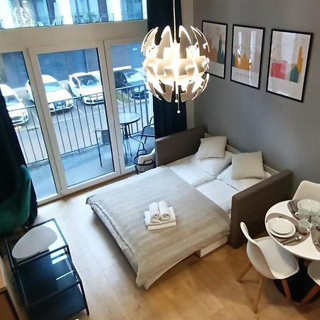 Droinvest Apartament Zarembowicza 33 Wroclaw Lotnisko Airport Exterior photo